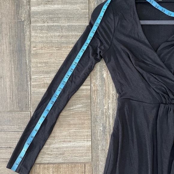 Good American SHIMMER WRAP DRESS size 0 xsmall - Picture 13 of 13